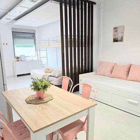 Little Love Hospitalet De L'Infant Exterior photo